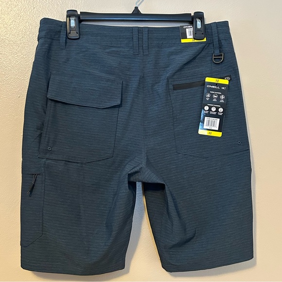 O'Neill Men's Hybrid Crossover Cargo Shorts - Picture 3 of 9